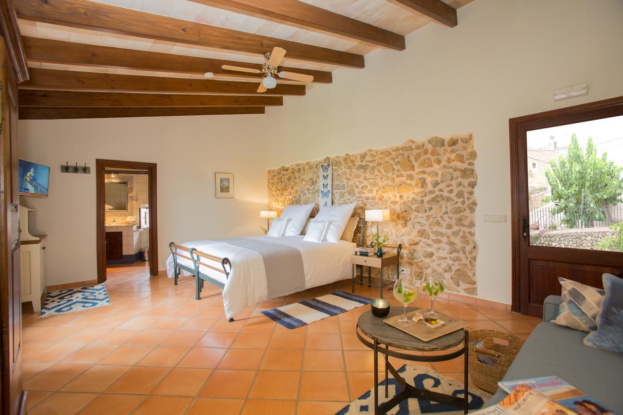 Casa Font I Roig Hotel Thị trấn Thị trấn Maria de la Salut Ngoại thất bức ảnh